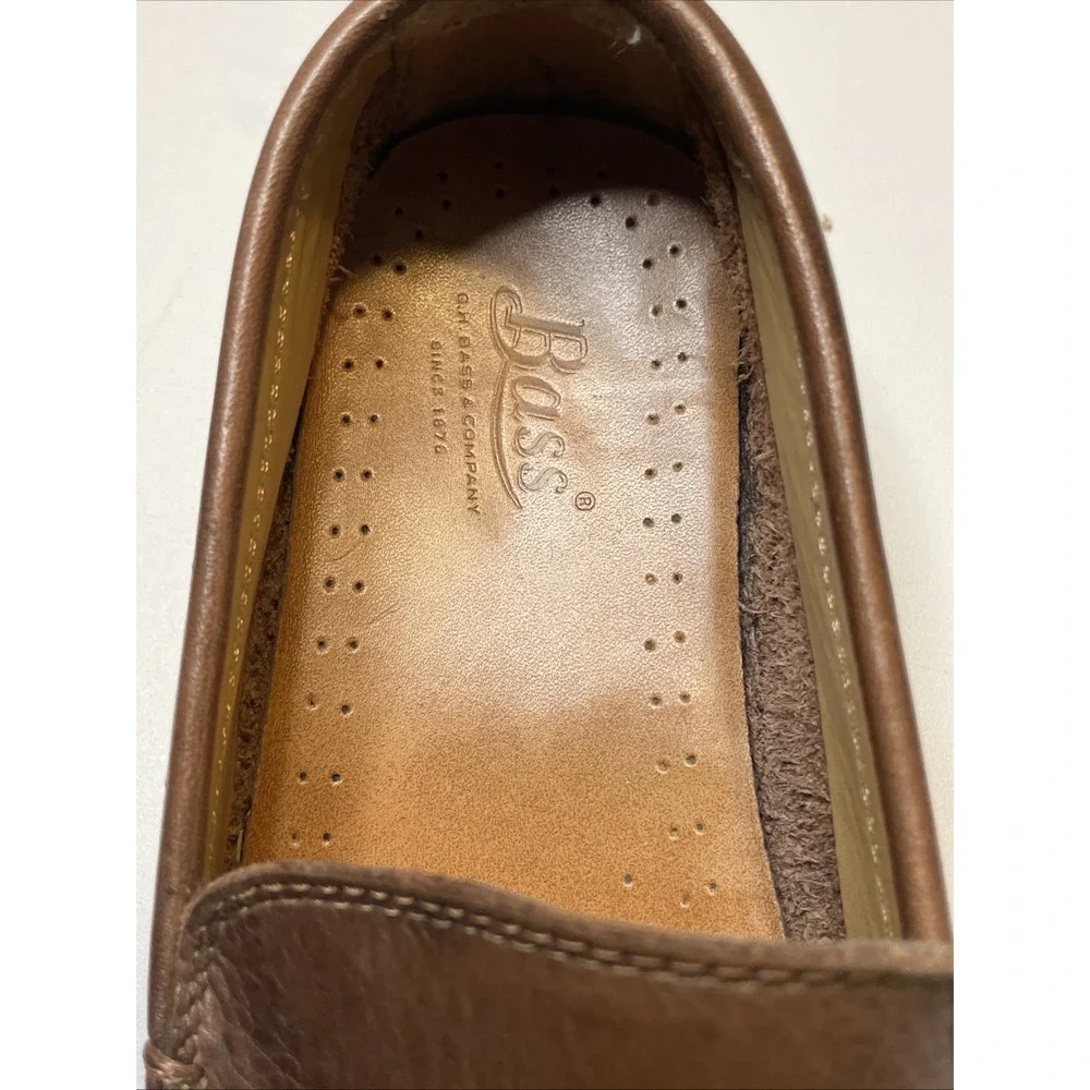 GH Bass & Co Mens Leather Loafers 7.5 Brown Moc Toe Classic Preppy